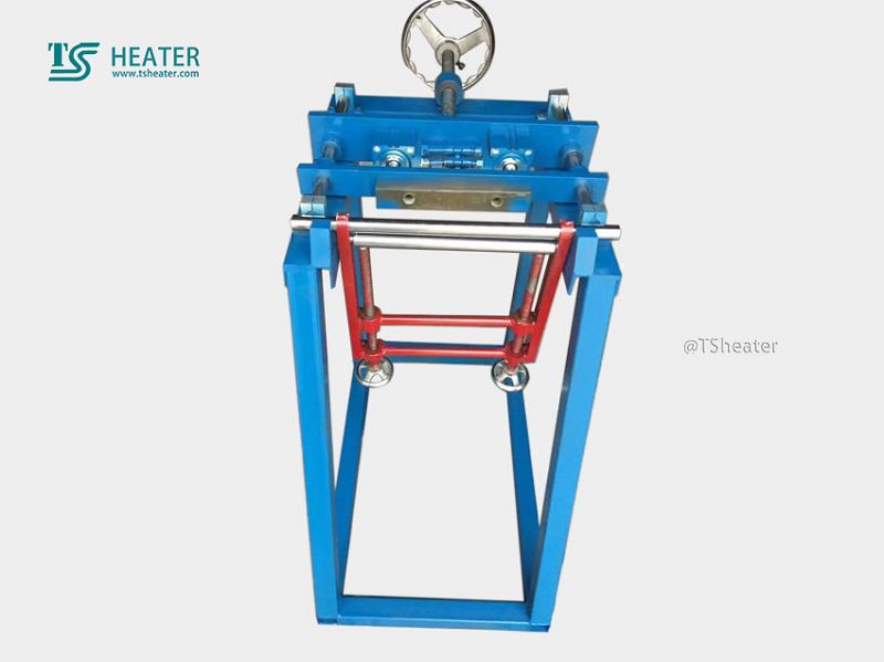 Small bending machine